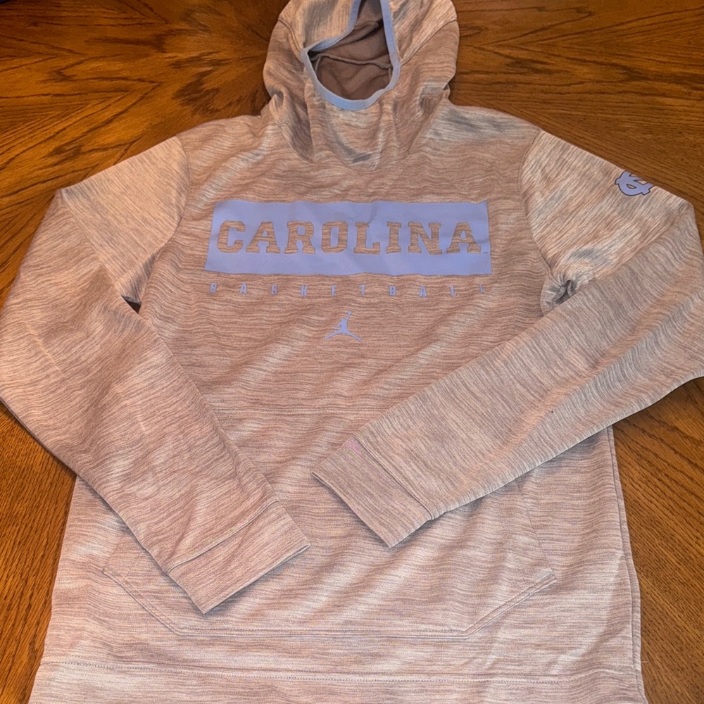 Carolina Basketball Grey Hoodie